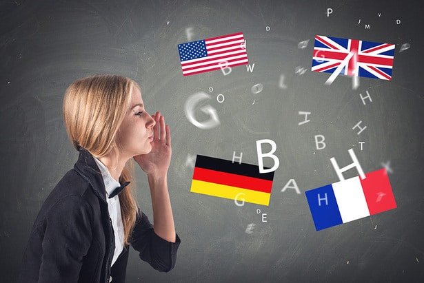 Learning two languages at the same time: too hard?